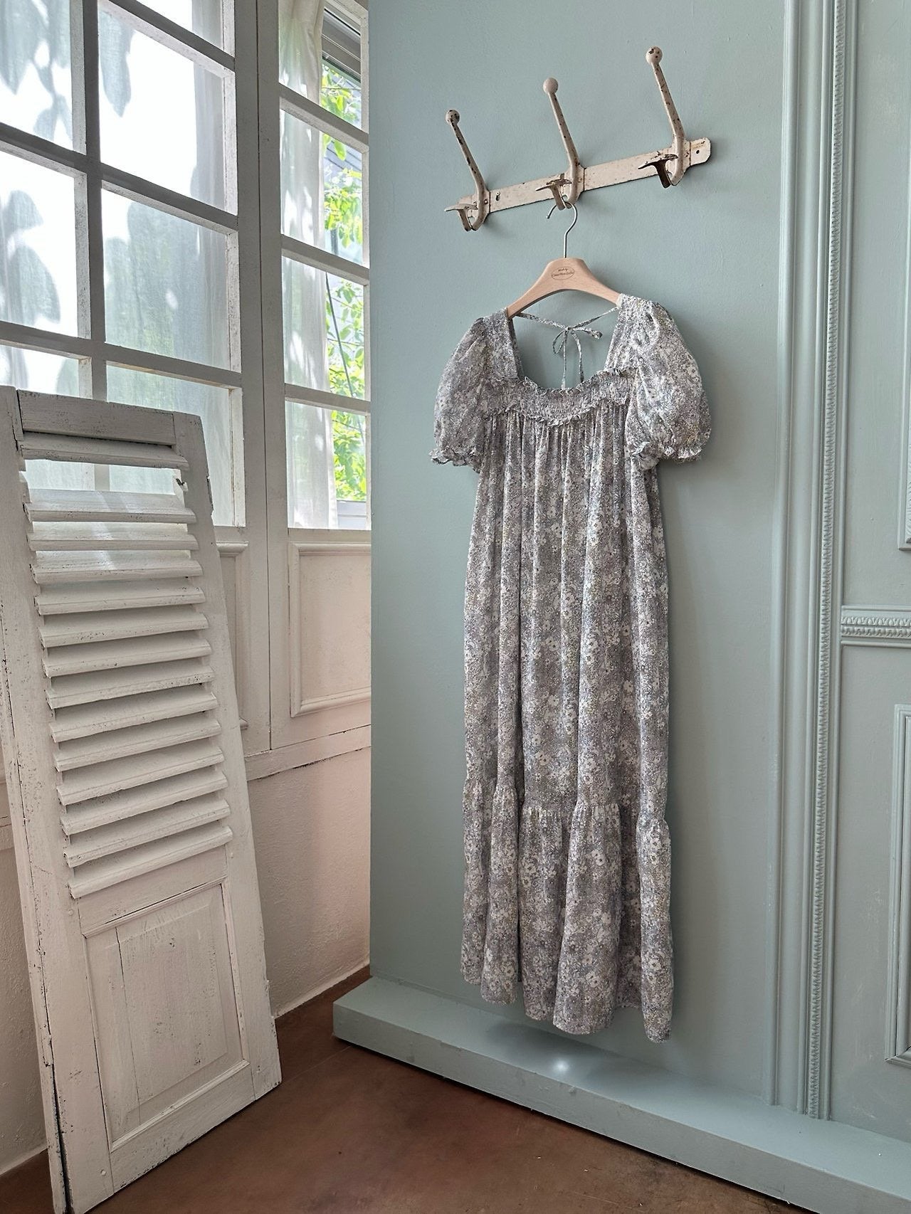 【期間限定 PRE-ODER】4.Haeji Flower Ops
