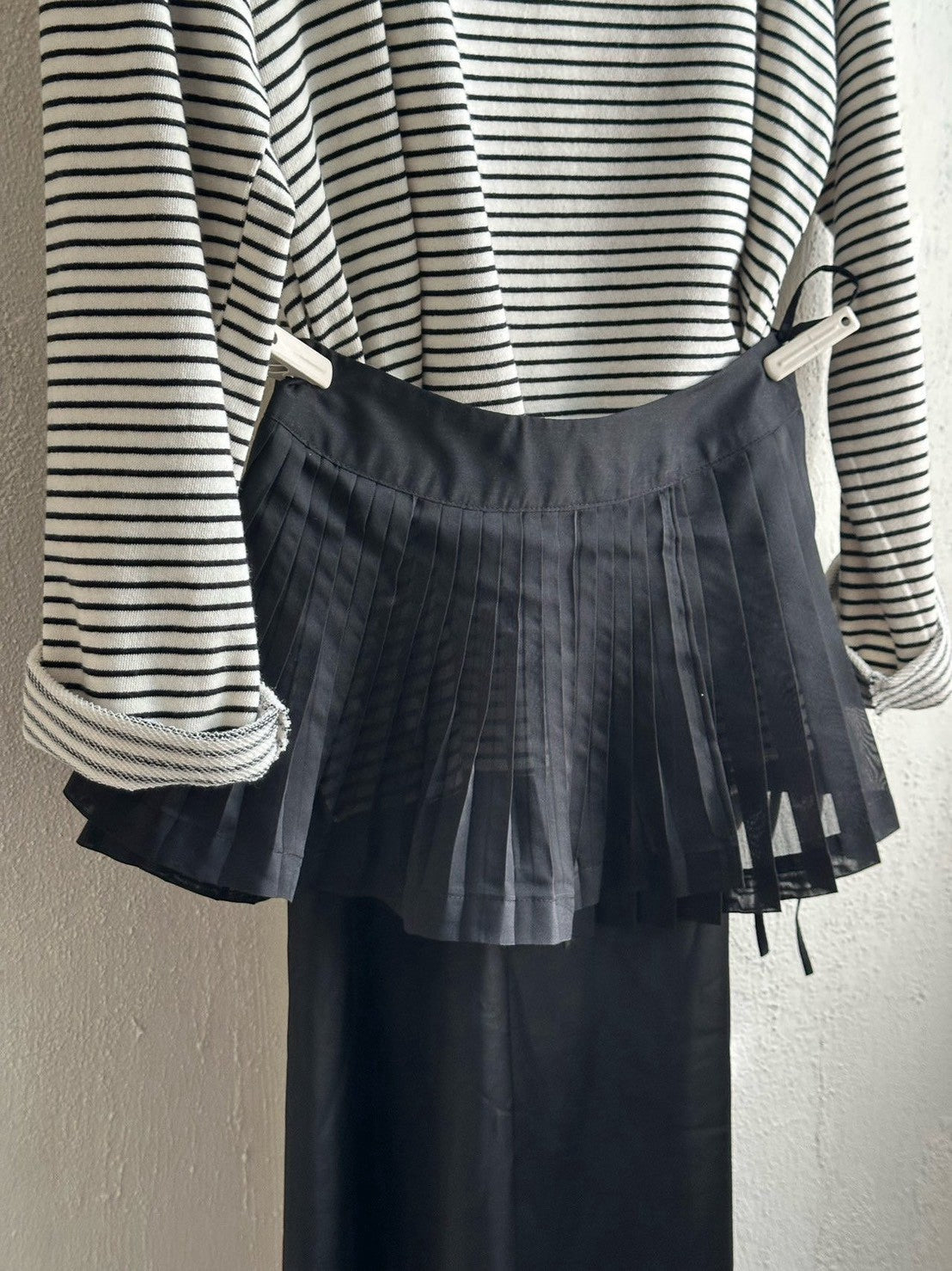 【PRE-ODER〆8.9(sun)】01. Layered Pleated Apron (Adult) | monbebe