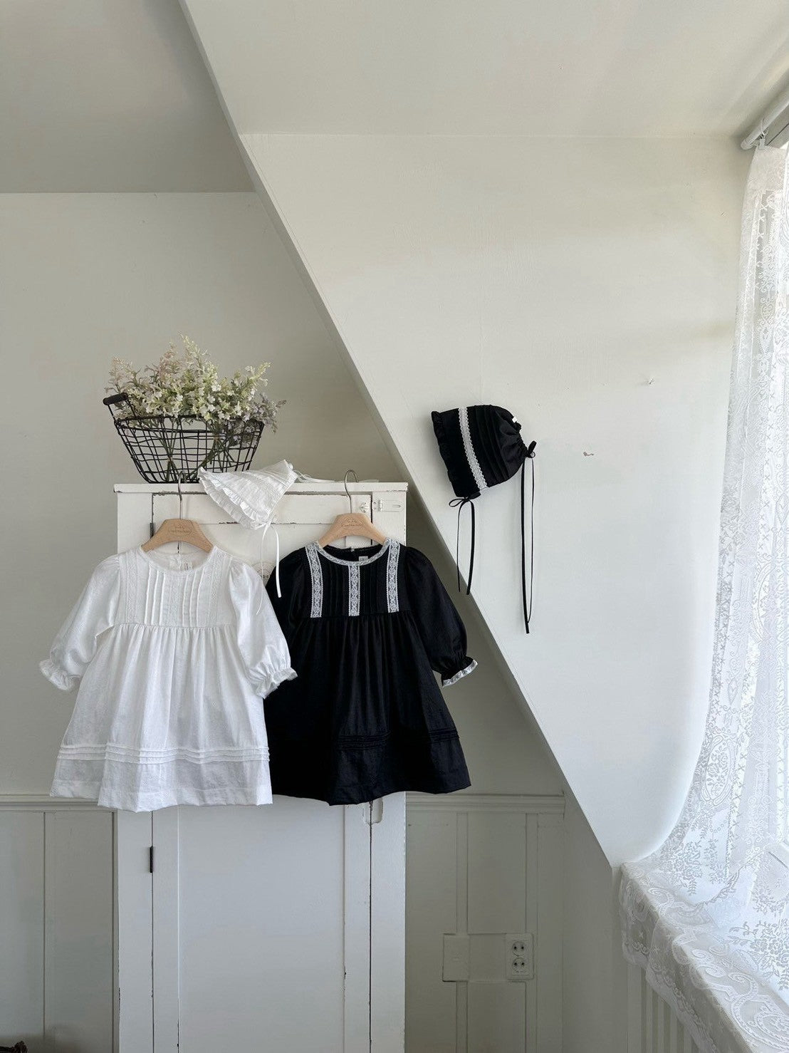 【PRE-ODER〆8.9(sun)】39. Satin Pintuck Kids Dress | monbebe