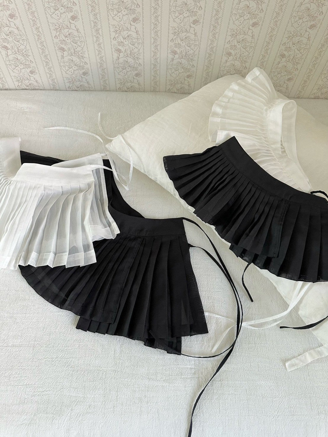 【PRE-ODER〆8.9(sun)】34. Layered Pleated Apron (Kids) | monbebe