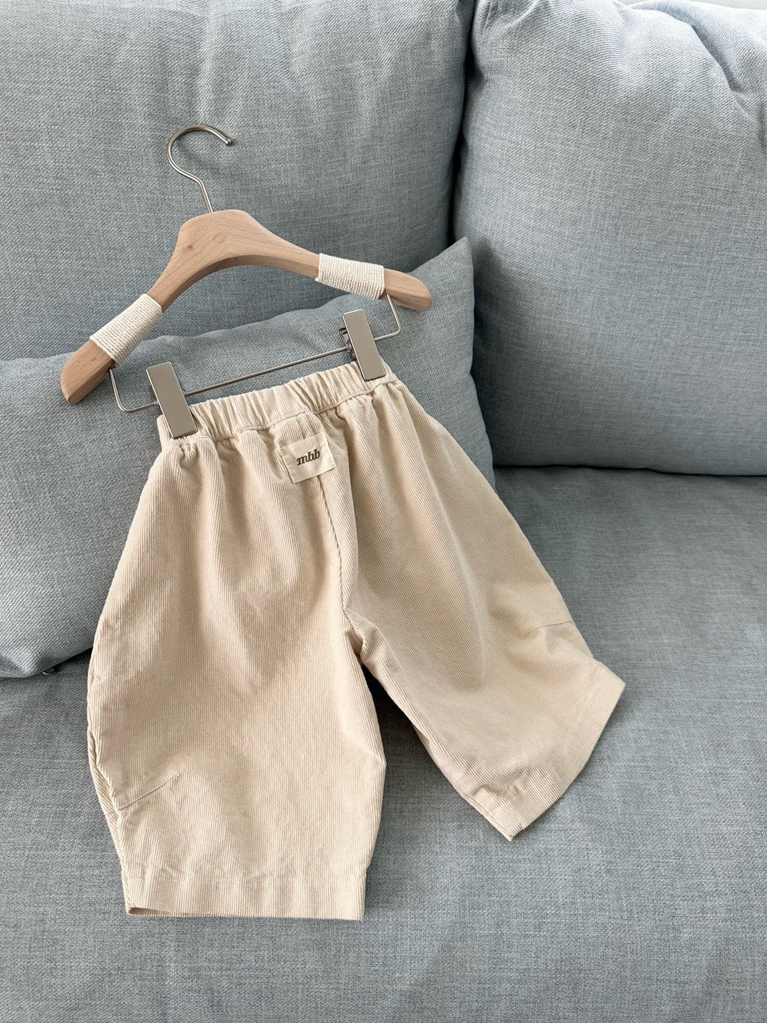 【PRE-ODER〆8.9(sun)】27. Dart Barrel-Fit Pants | monbebe