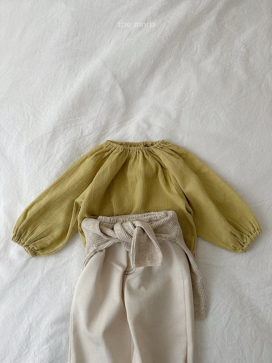 15.Balloon Blouse
