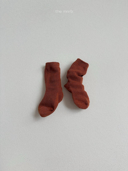 46.Basic Waffle Socks