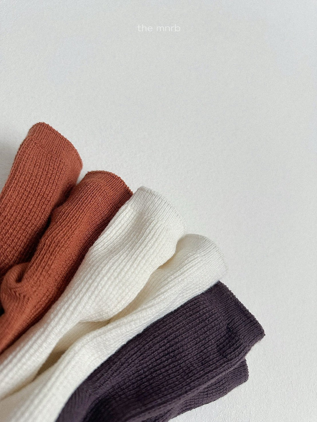 46.Basic Waffle Socks