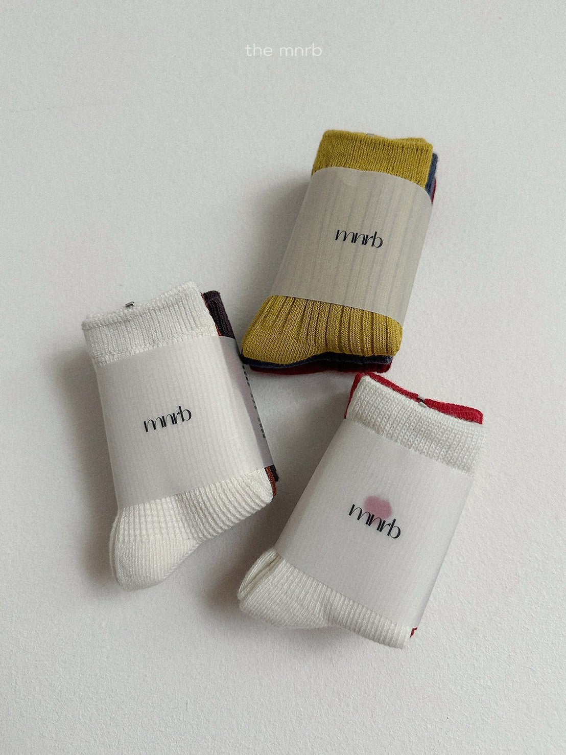 48.Heart Logo Socks