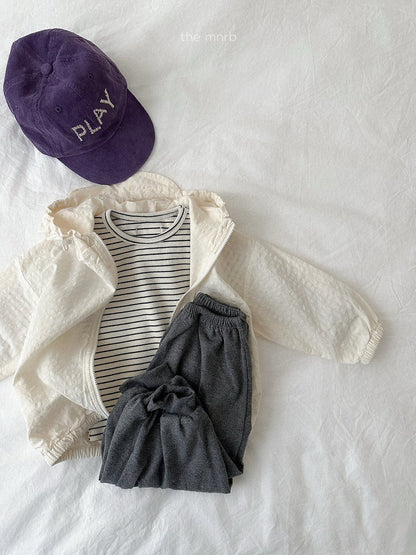 44.Play Cap