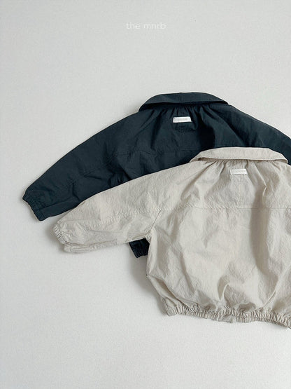 10.Ruffle Short Trench Coat