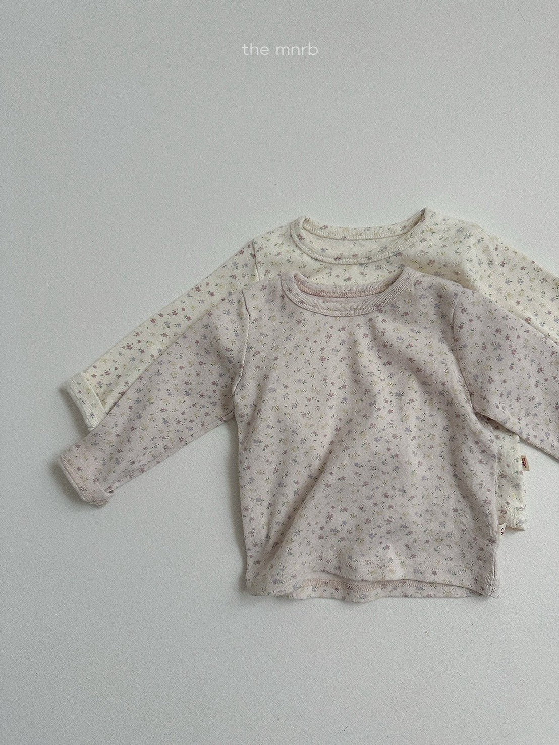 34.Cotton Eyelet Long Sleeve T-Shirt