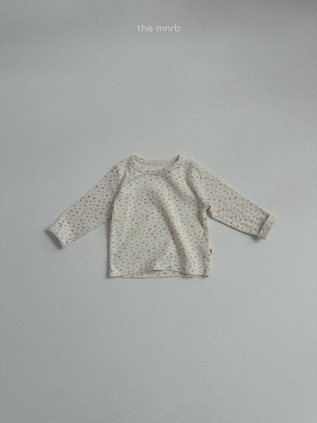 34.Cotton Eyelet Long Sleeve T-Shirt