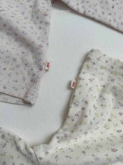 34.Cotton Eyelet Long Sleeve T-Shirt
