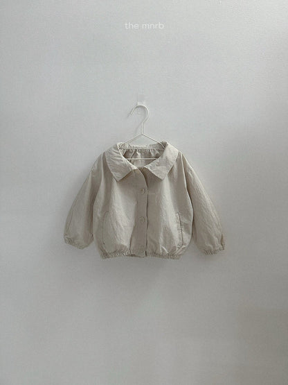 10.Ruffle Short Trench Coat