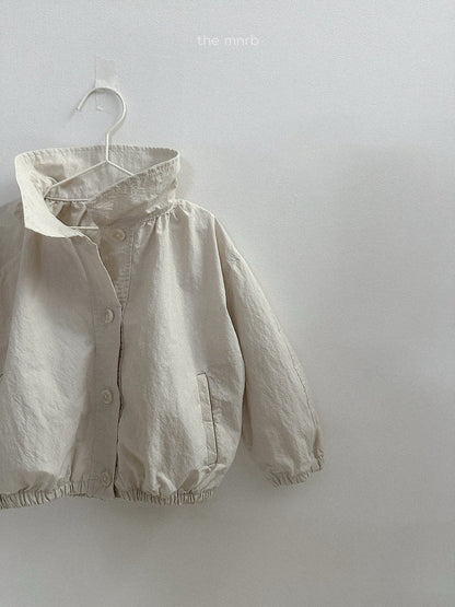 10.Ruffle Short Trench Coat