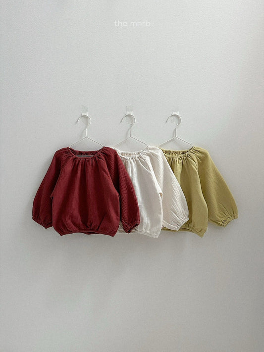15.Balloon Blouse