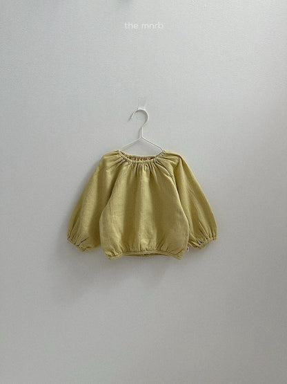 15.Balloon Blouse
