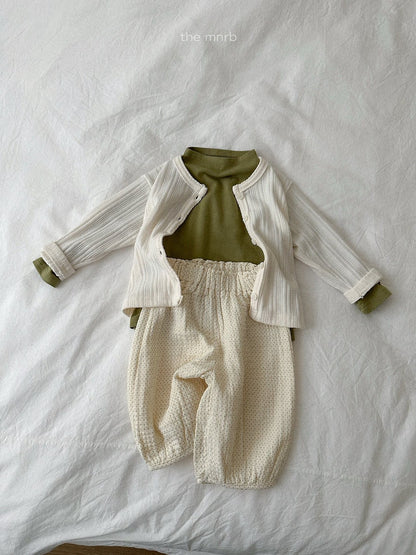 17.Blossom Mock Neck Top