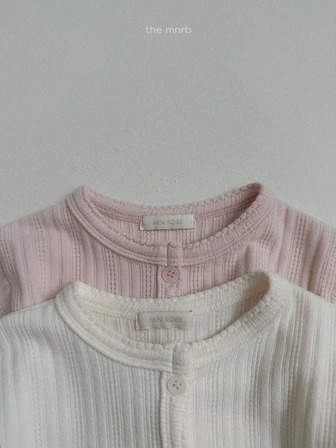 22.Eyelet Cardigan