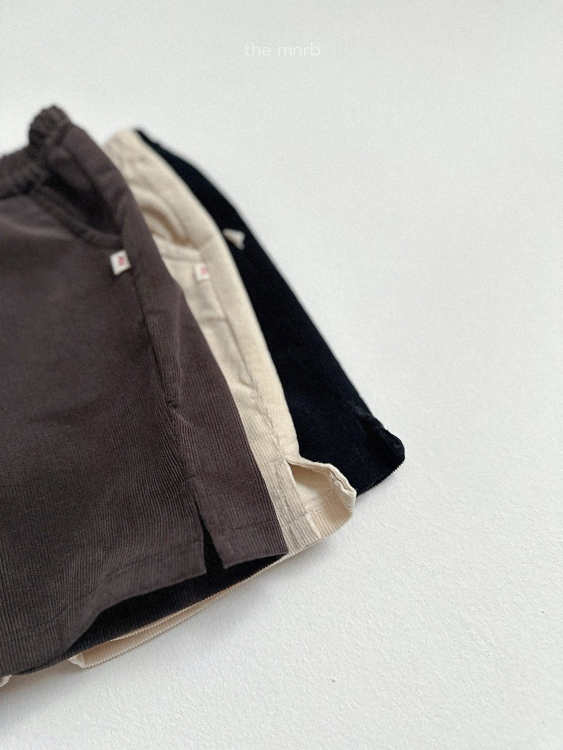 02.Corduroy Capri Pants