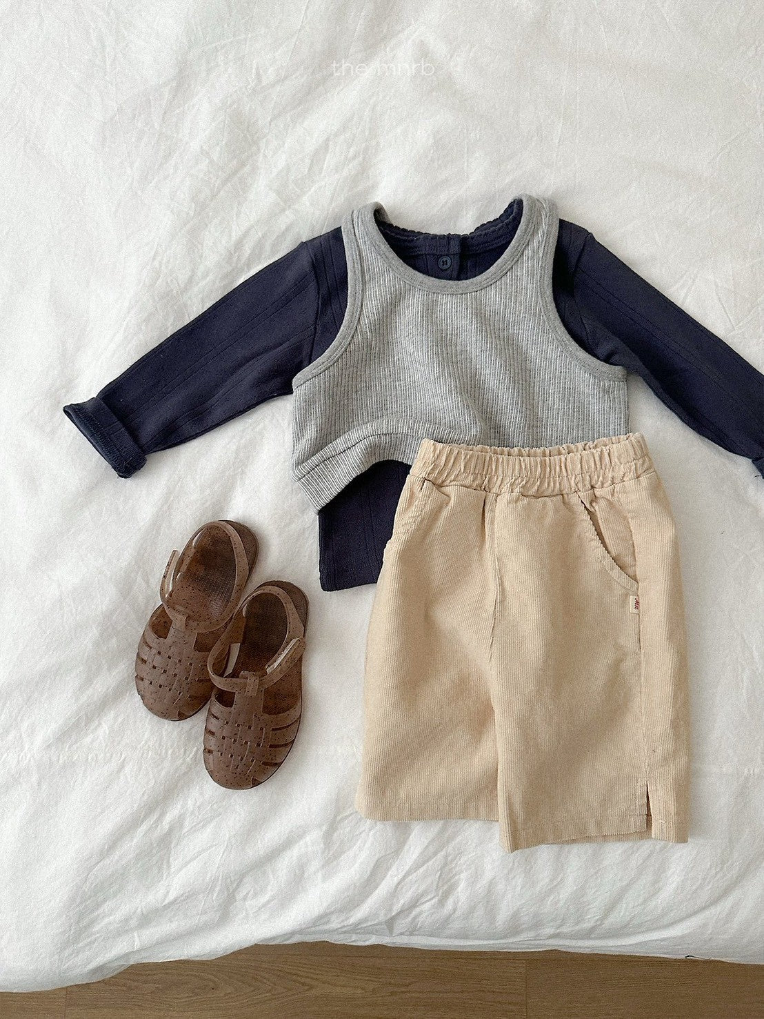 02.Corduroy Capri Pants