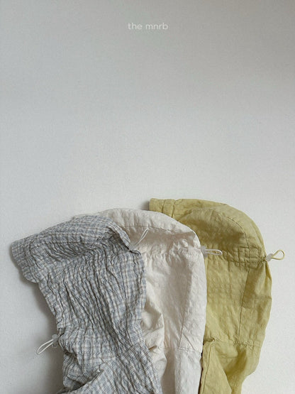 19.String Hooded Jacket