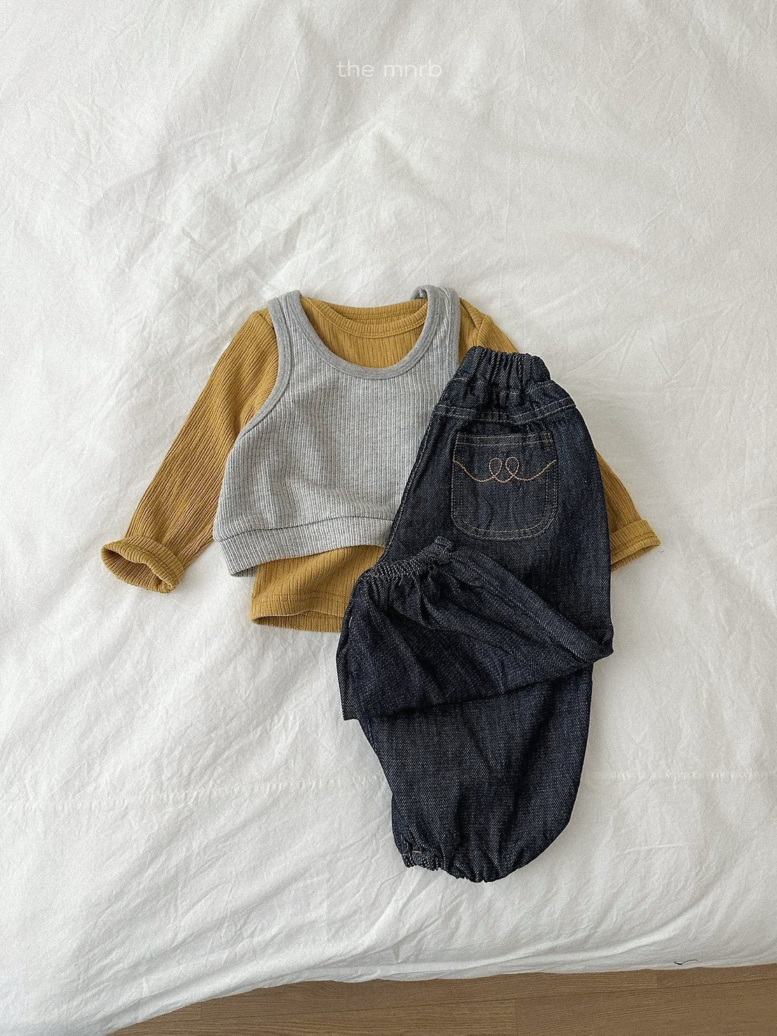 35.Critic Ribbed T-Shirt