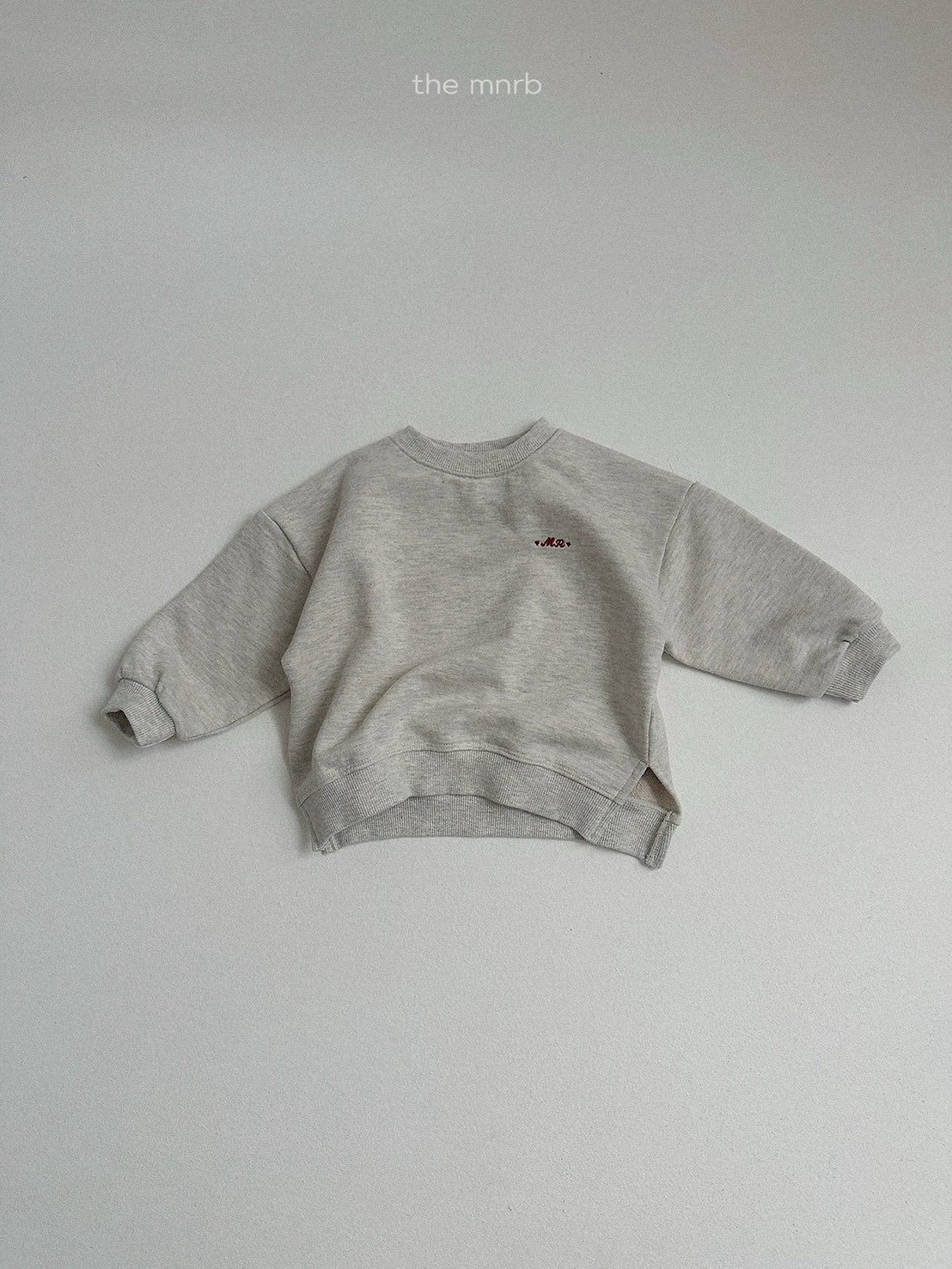 25.Asymmetric Sweatshirt