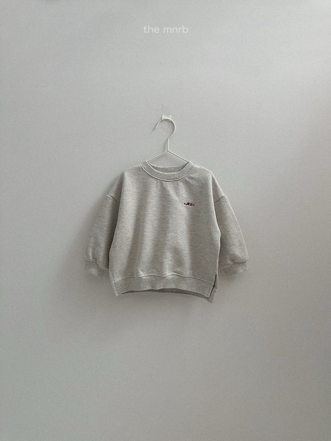 25.Asymmetric Sweatshirt