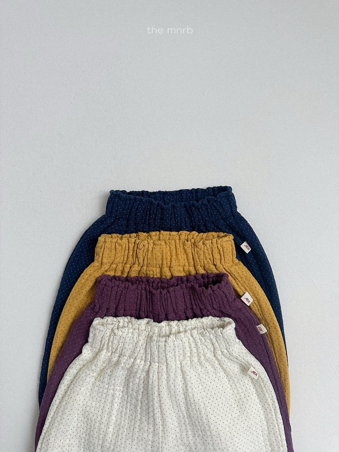 38.Puffy Cropped Jogger Pants