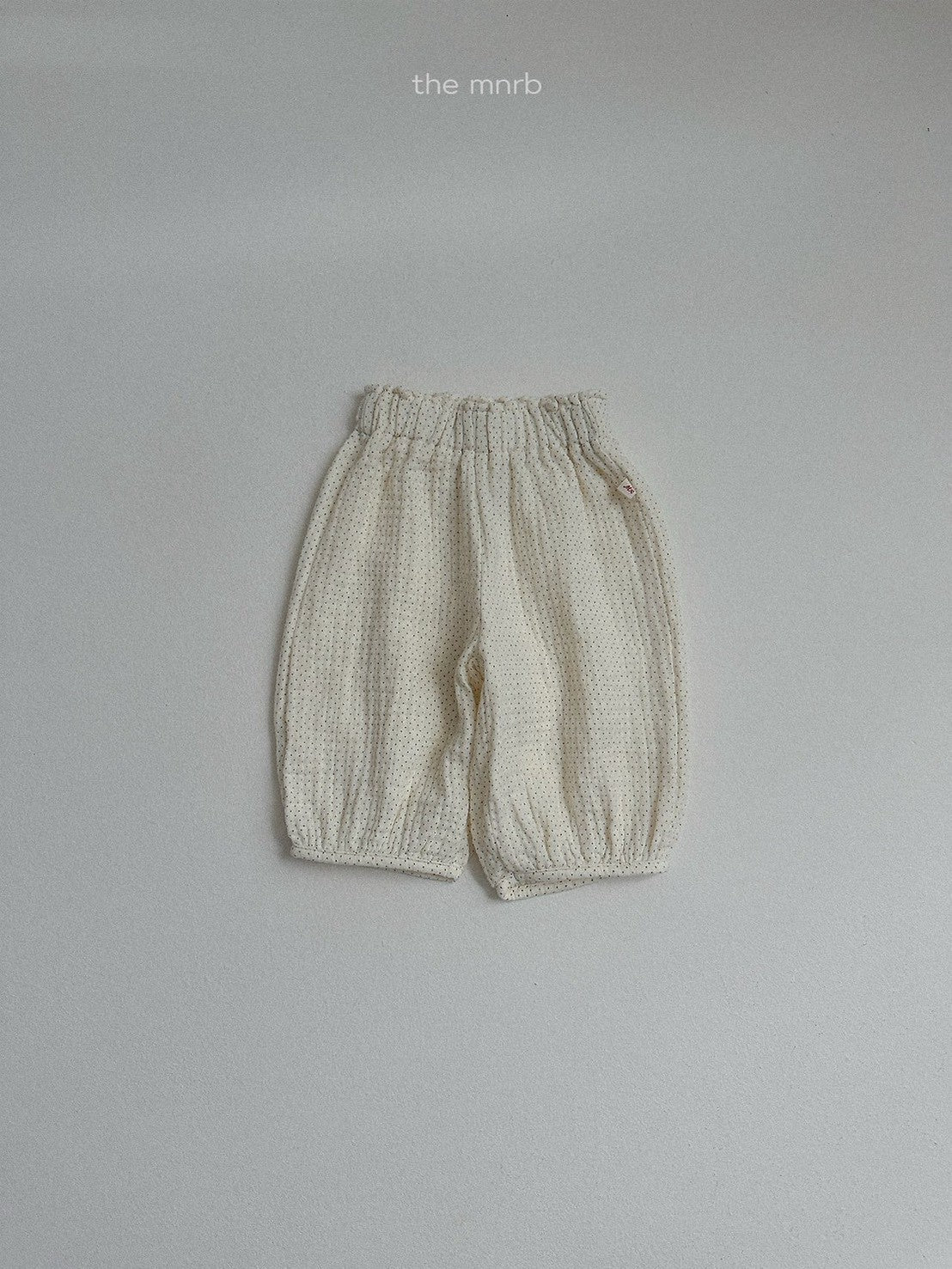 38.Puffy Cropped Jogger Pants