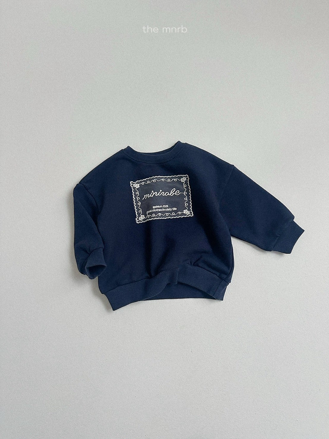 11.Lace Sweatshirt