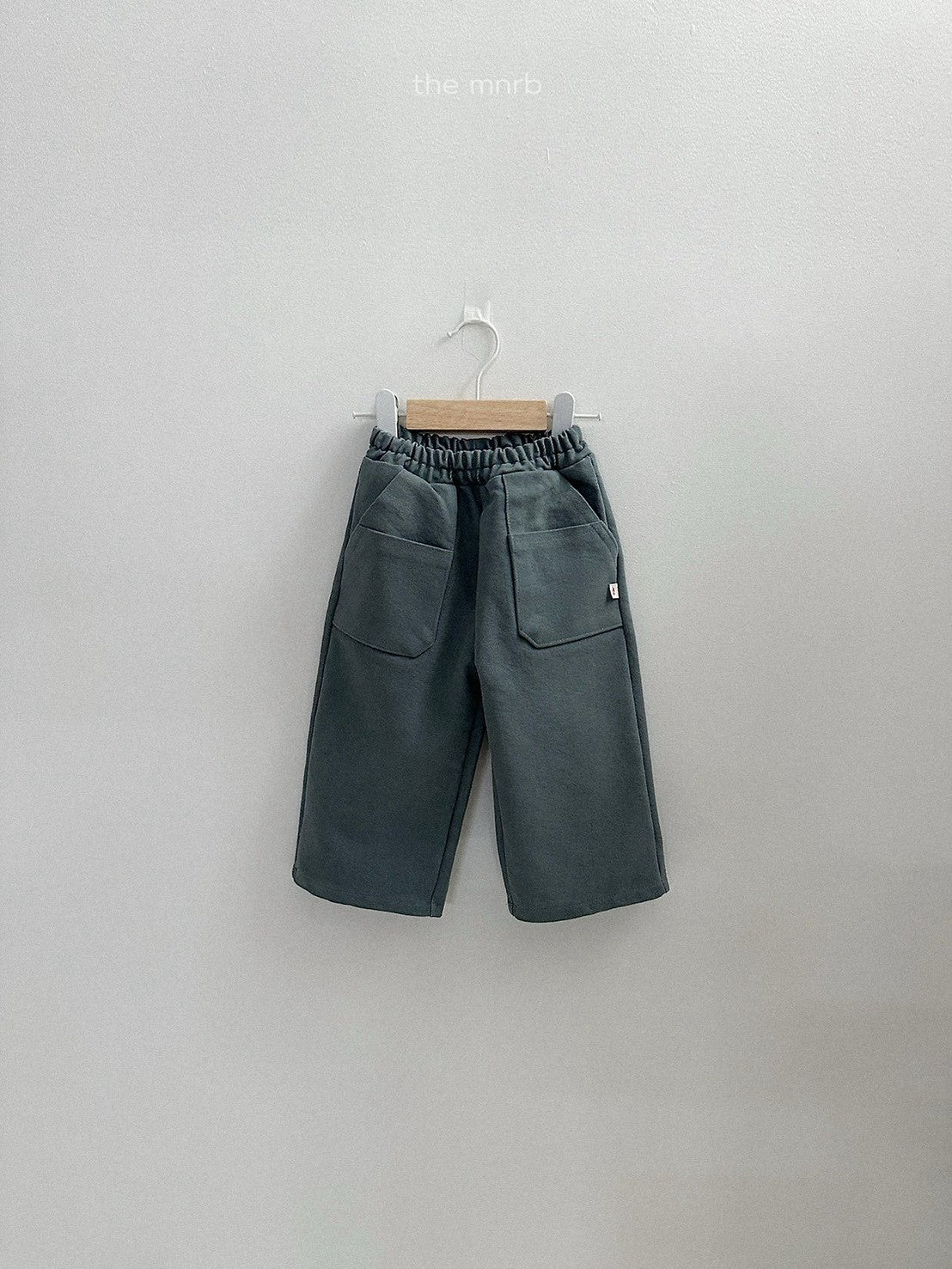 06.Dana Pants
