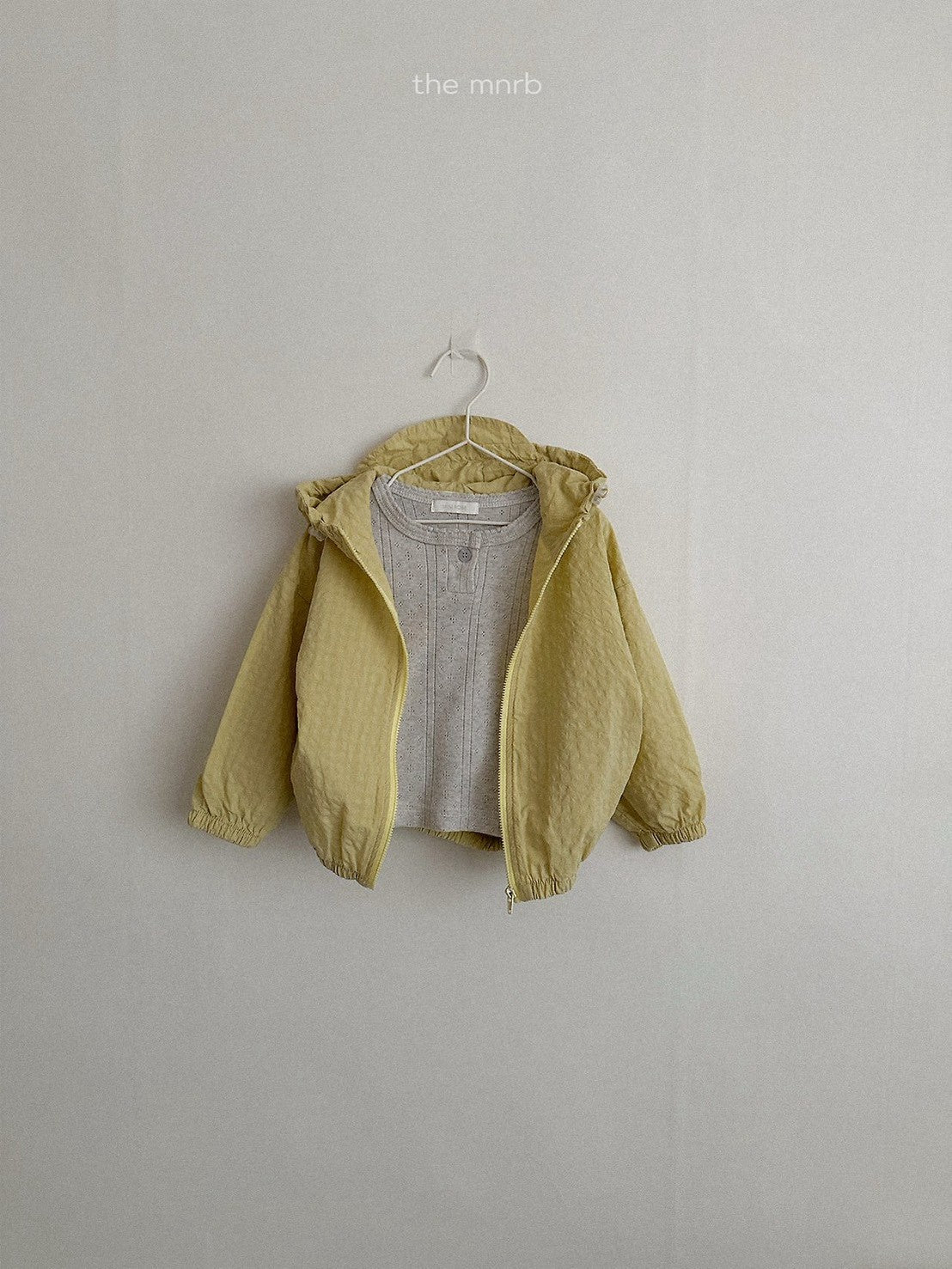 19.String Hooded Jacket