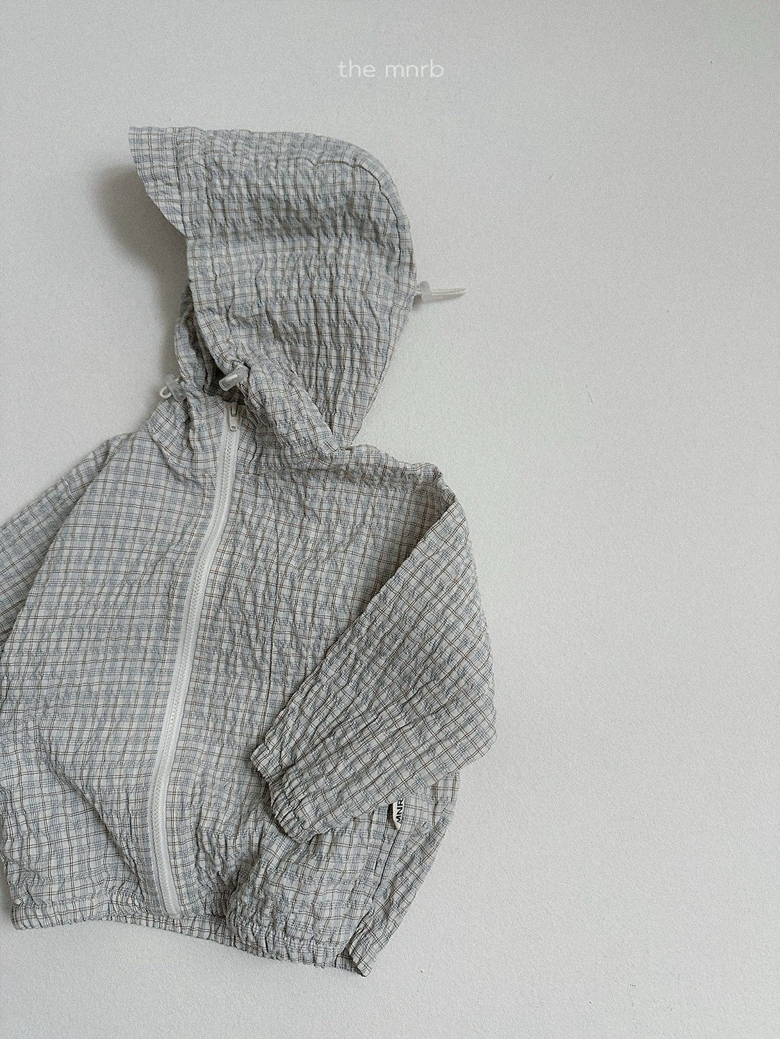 19.String Hooded Jacket