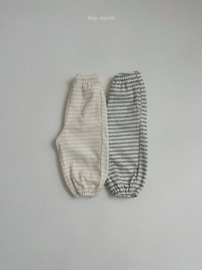 08.Day Stripe Jogger Pants