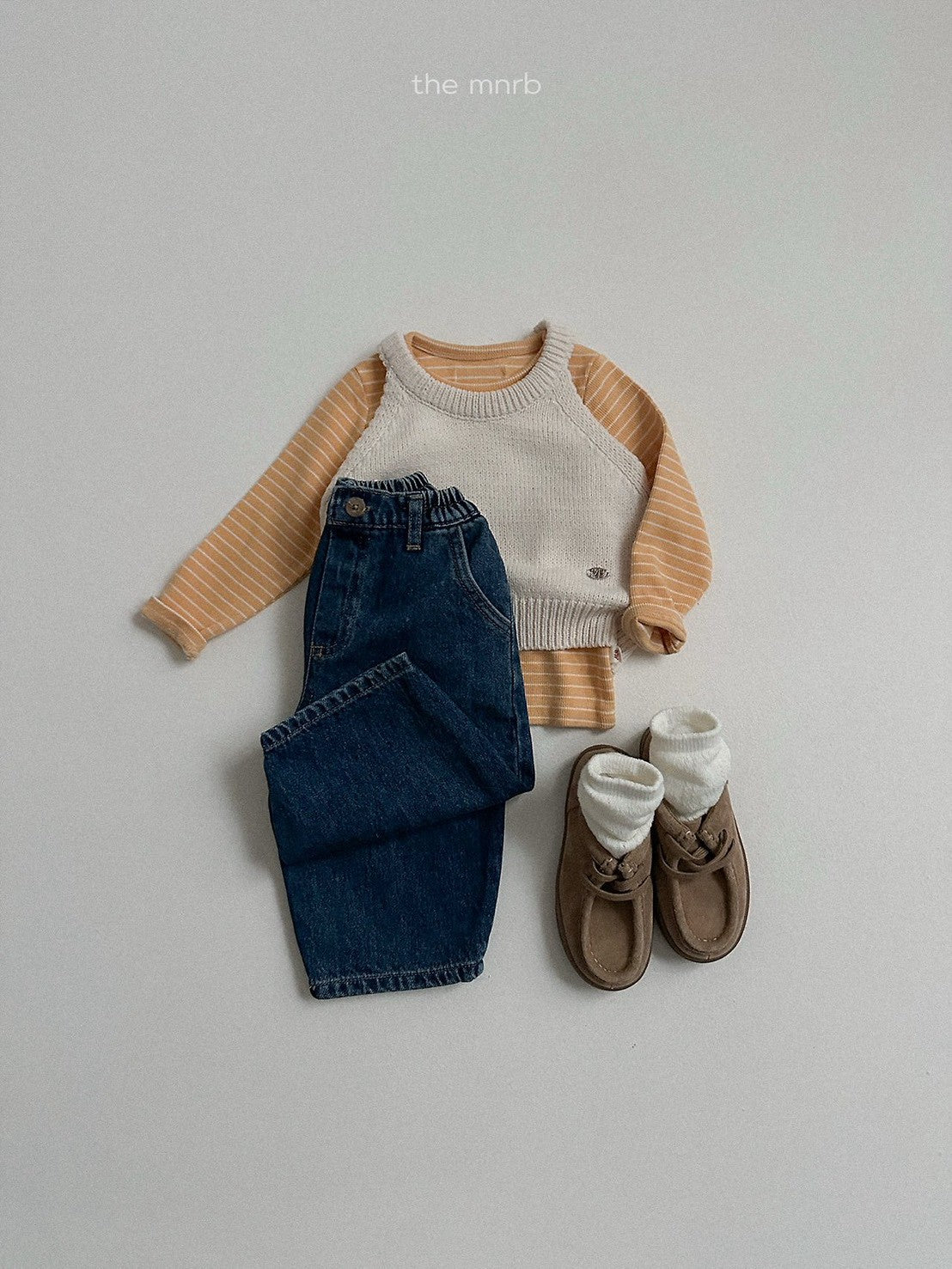40.Halter Neck Knit Top