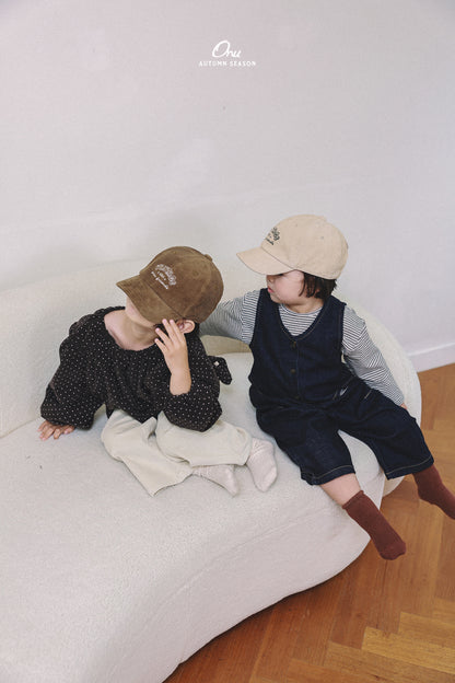 21. Dot Shirring Blouse