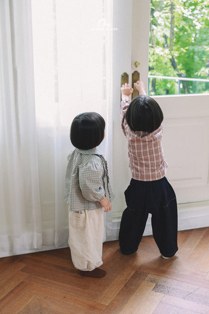 22. Pleated Pants