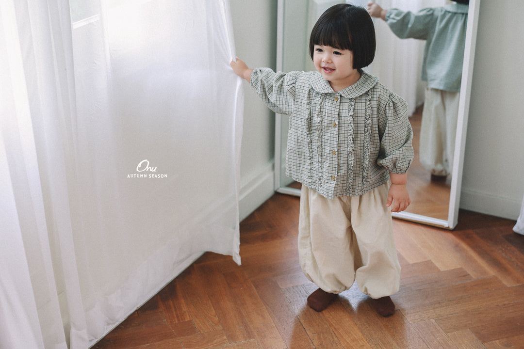 22. Pleated Pants