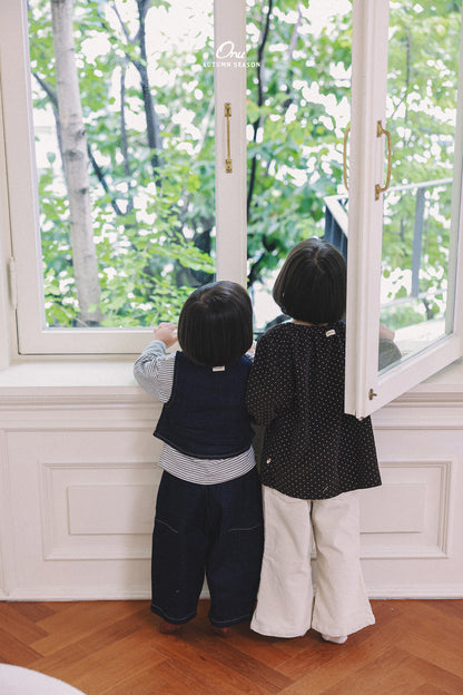 21. Dot Shirring Blouse