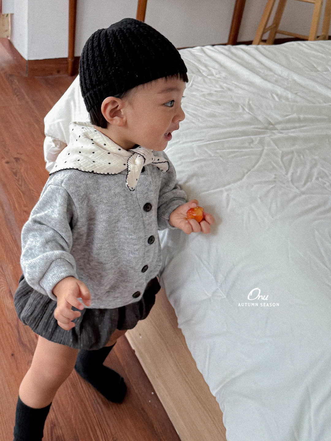 43. Scarf Bib