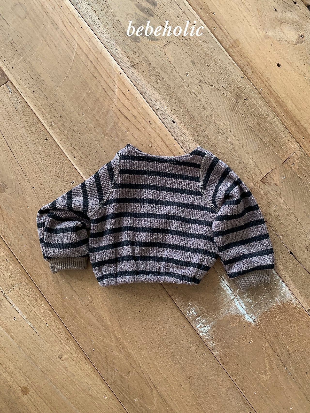 27.WoolDefSweatshirt