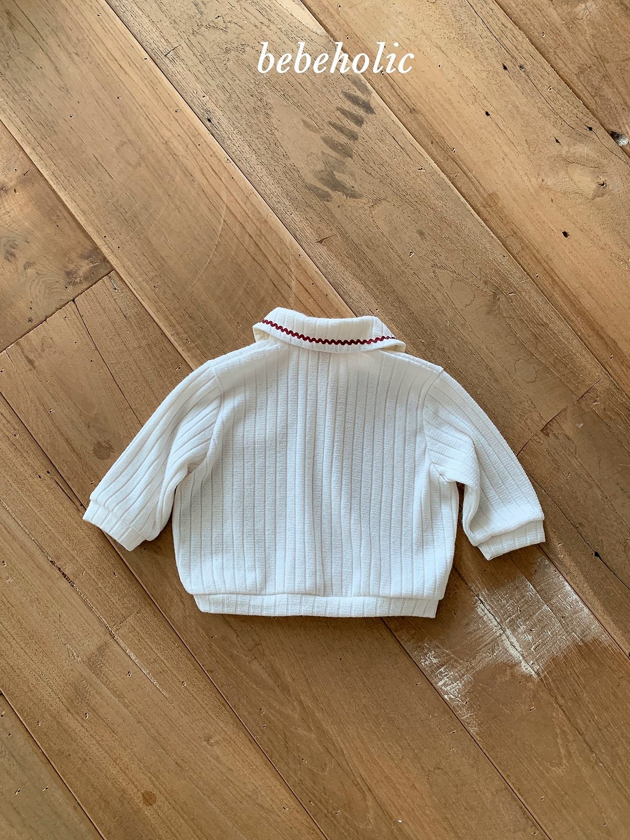 22.TinyCollarT-Shirt