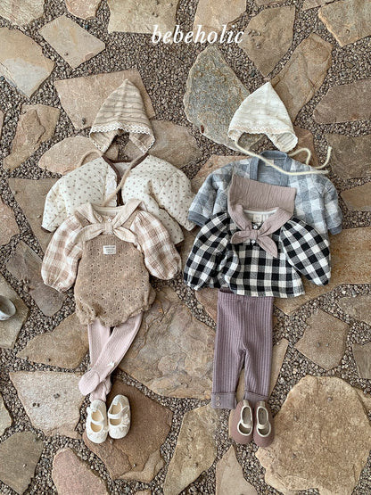 29.MellyCapeBlouse