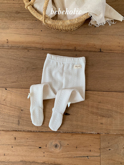 32.TonTonRibbonFootedLeggings
