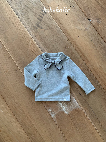 20.TieT-Shirt