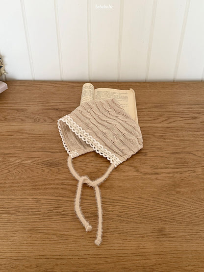 11.CableKnitBonnet
