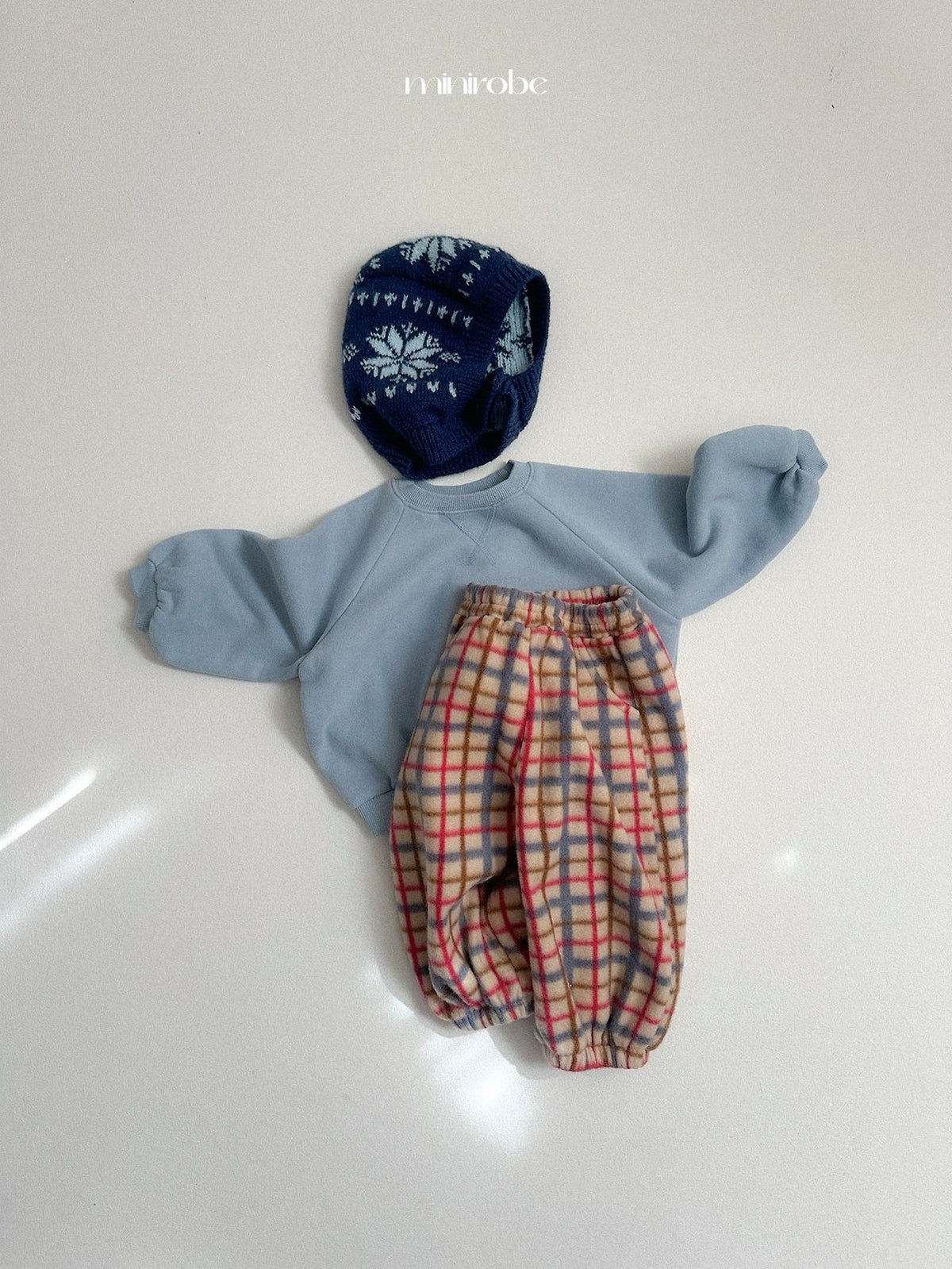 ［minirobe］raglan rounded sweatshirt