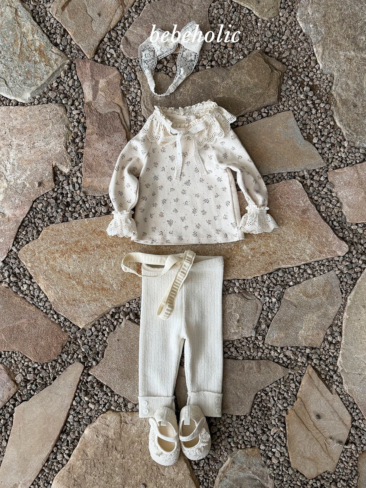 24.MonCherT-Shirt