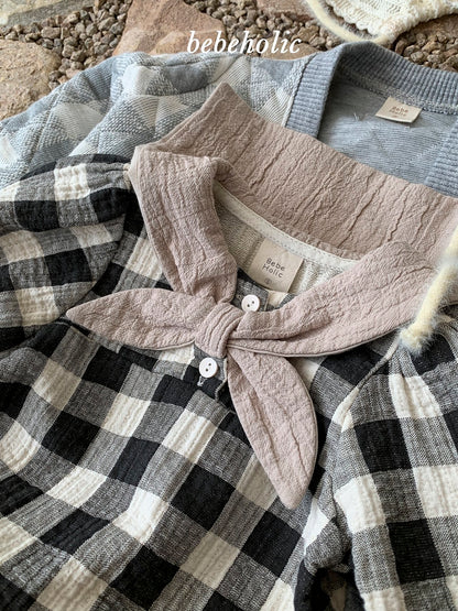 29.MellyCapeBlouse
