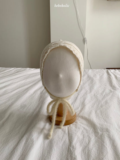 11.CableKnitBonnet