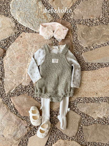 44.HoneyKnitRomper